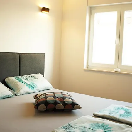 Hvarlove Seaview Luxury 아파트
